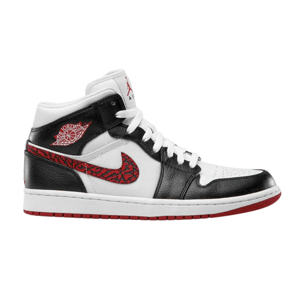 Krossovki-Air-Jordan-1-Phat-Varsity-Red