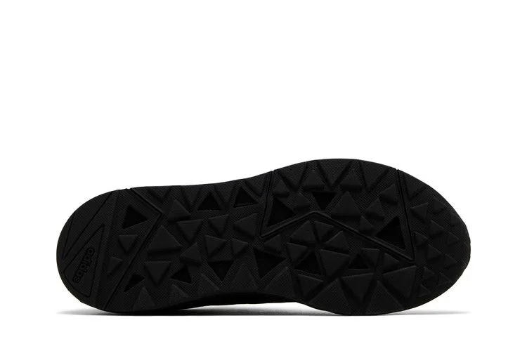 Krossovki-Adidas-Neo-Questarstrike-Triple-Black-3