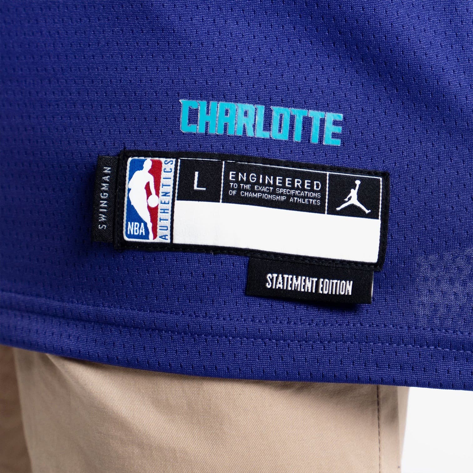 Баскетбольная джерси 2022-23 Charlotte Hornets LaMelo Ball #1 Youth Swingman Statement Edition Purple Jersey