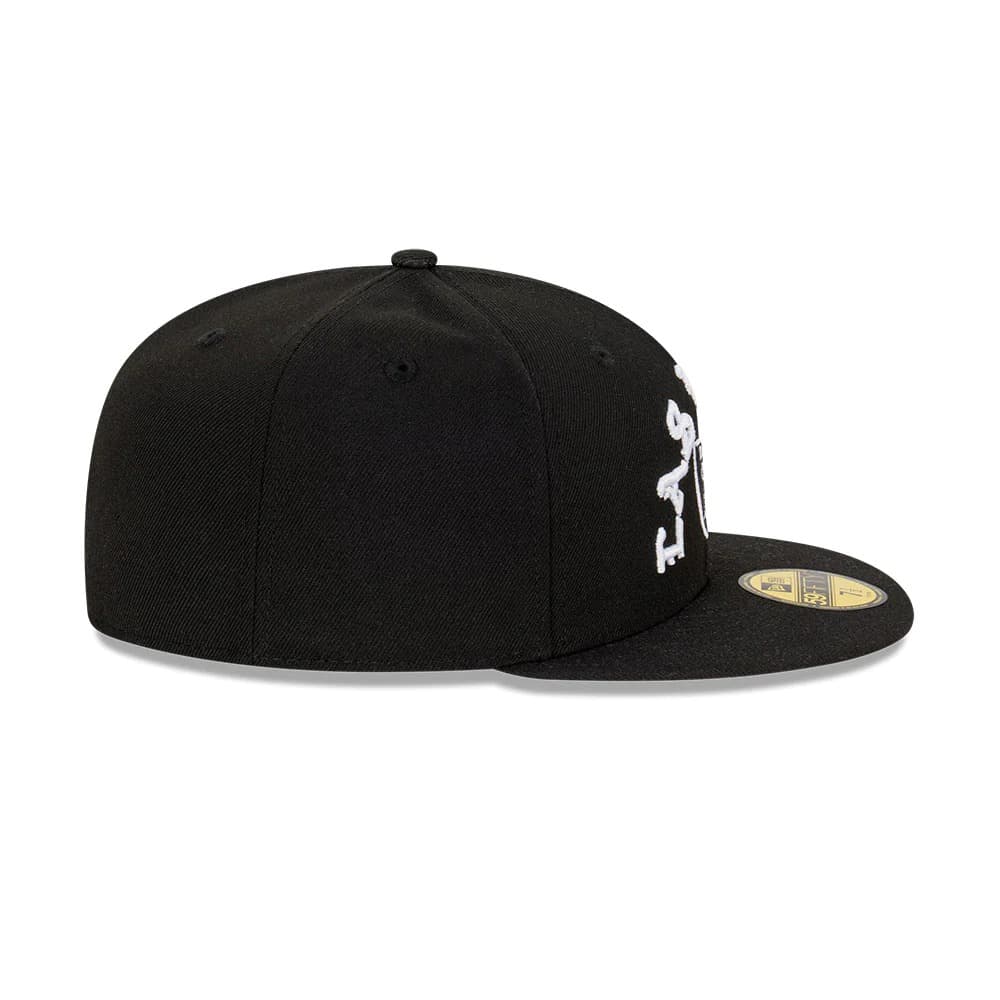 New-Era-Las-Vegas-Raiders-Old-English-59FIFTY-NFL-Fitted-Hat-7
