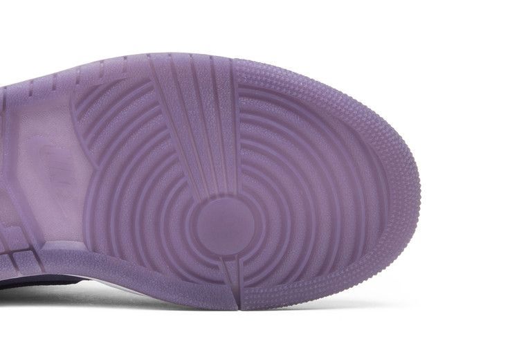 wmns-air-jordan-1-retro-high-season-of-her-purple-earth-ao1847-540_04