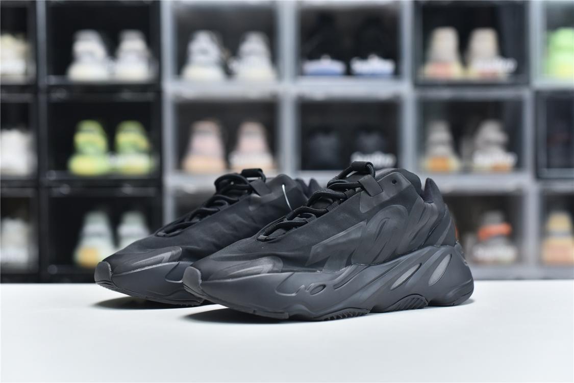 adidas-Yeezy-Boost-700-MNVN-Triple-Black-6