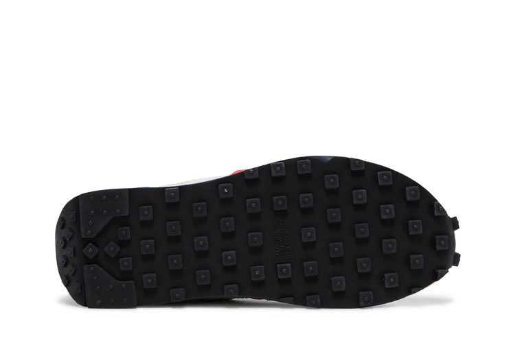 wmns-daybreak-type-football-grey-chlorine-blue-da7729-003_03