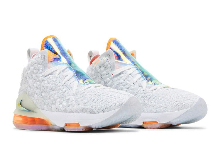 lebron-17-bg-future-air-ct4136-100_07