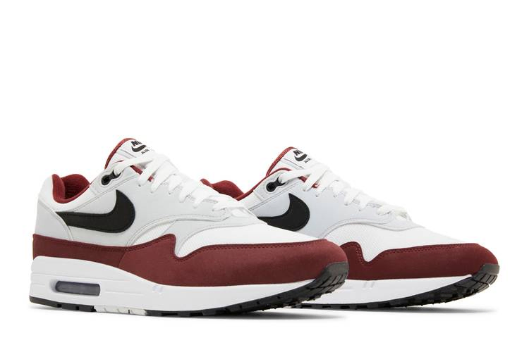 air-max-1-dark-team-red-fd9082-106_07