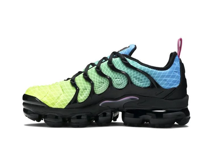 Кроссовки Nike Air VaporMax Plus 'Aurora Green'
