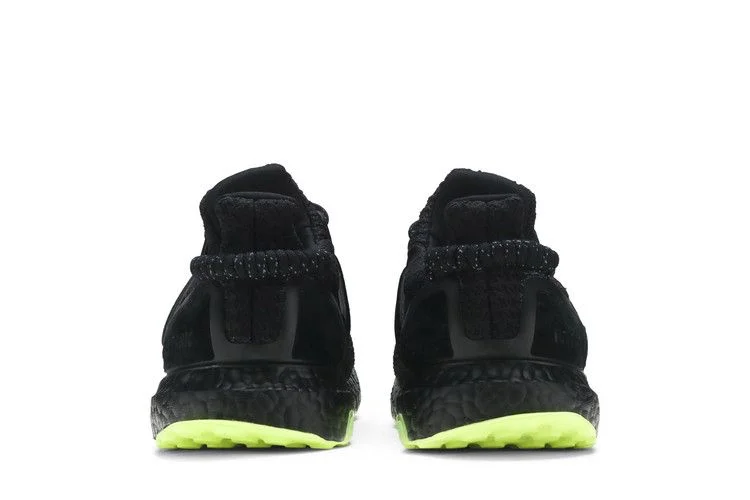 Кроссовки Ivy Park x adidas UltraBoost 'Black Hi-Res Yellow'