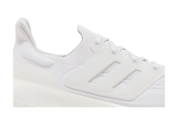Кроссовки adidas UltraBoost Light 'Triple White'