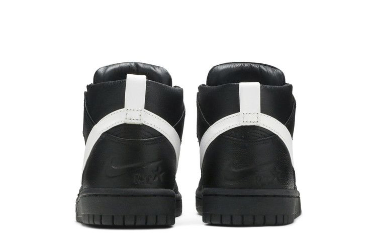 riccardo-tisci-x-nikelab-dunk-lux-chukka-910088-001_05