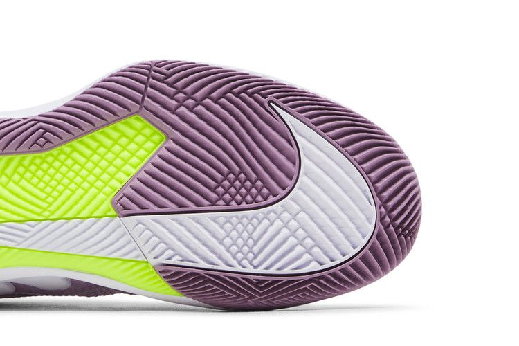 Кроссовки Wmns NikeCourt Air Zoom Vapor Pro 'Doll Amethyst Wave'