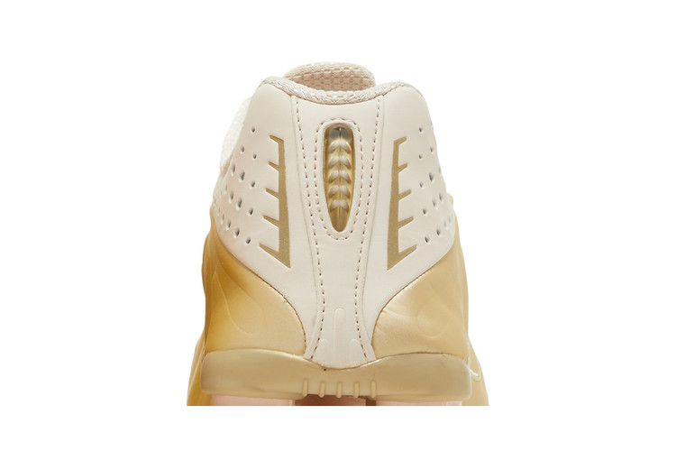 Кроссовки Nike Wmns Shox R4 'Guava Gold'