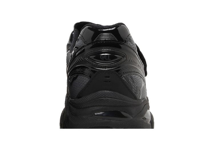 cecilie-bahnsen-x-gt-2160-black-1203a321-001_06