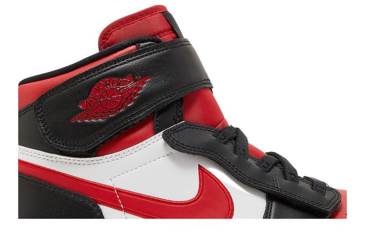 Кроссовки Air Jordan 1 High FlyEase 'Bred Toe'