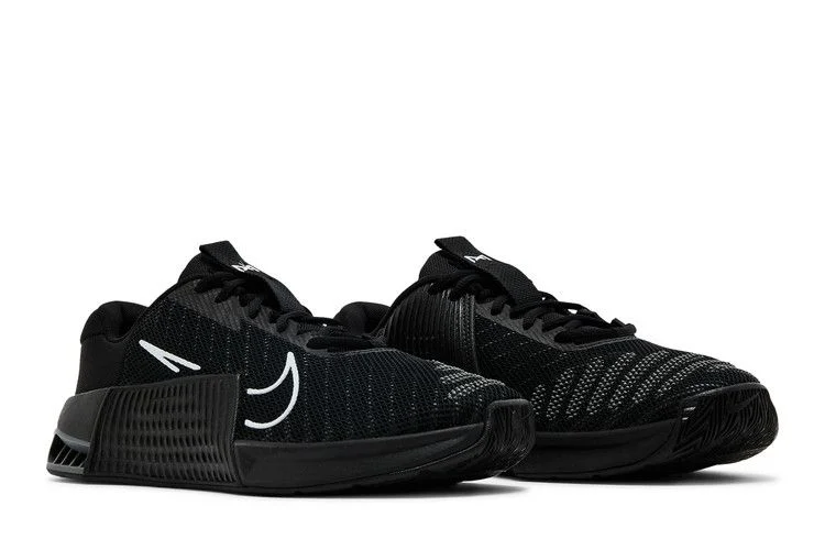 Krossovki-Nike-Metcon-9-TB-Black-White-Smoke-Grey-7