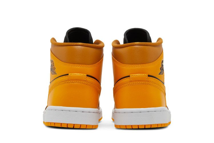 Кроссовки Wmns Air Jordan 1 Mid 'Chutney'