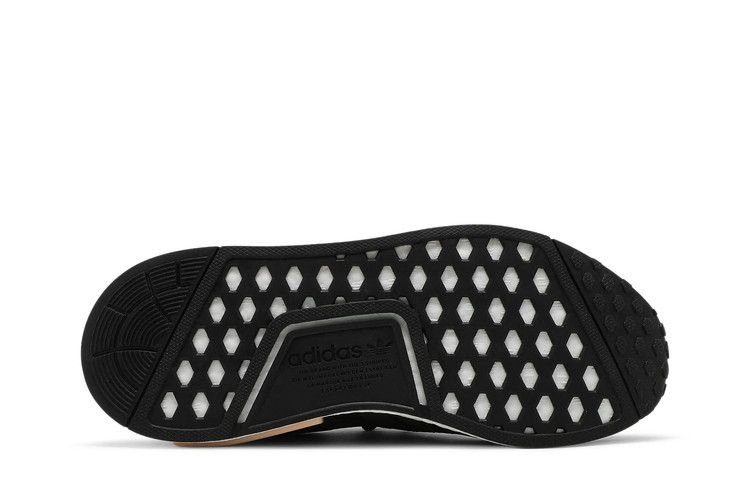 wmns-nmd_r1-black-carbon-gz7997_03
