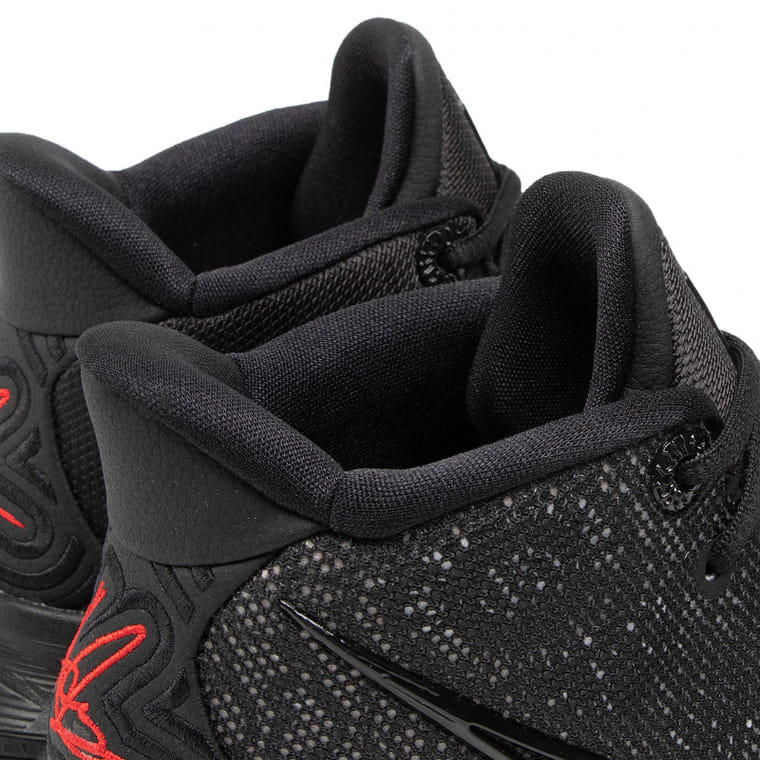 Кроссовки Nike Kyrie 7 Bred