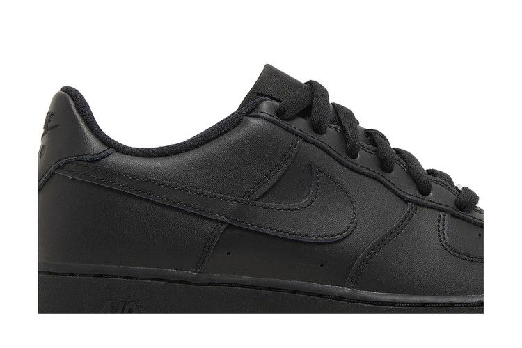 air-force-1-le-gs-triple-black-fv5951-001_01