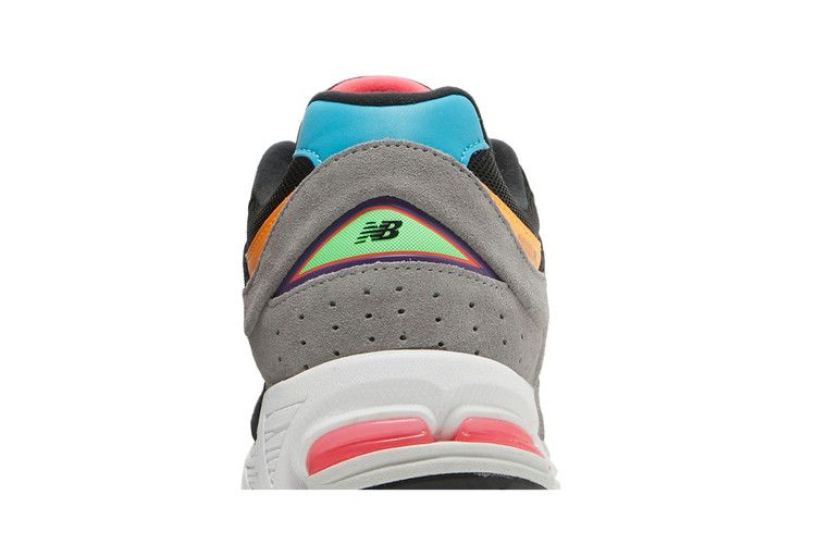 Кроссовки DTLR x New Balance 2002R 'Masquerade'
