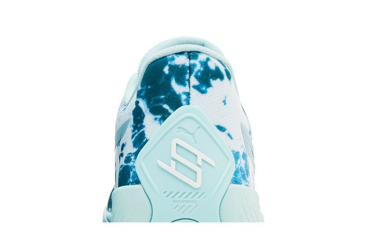 wmns-stewie-2-water-378318-02_06