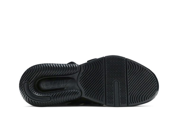 air-edge-270-triple-black-aq8764-003_03