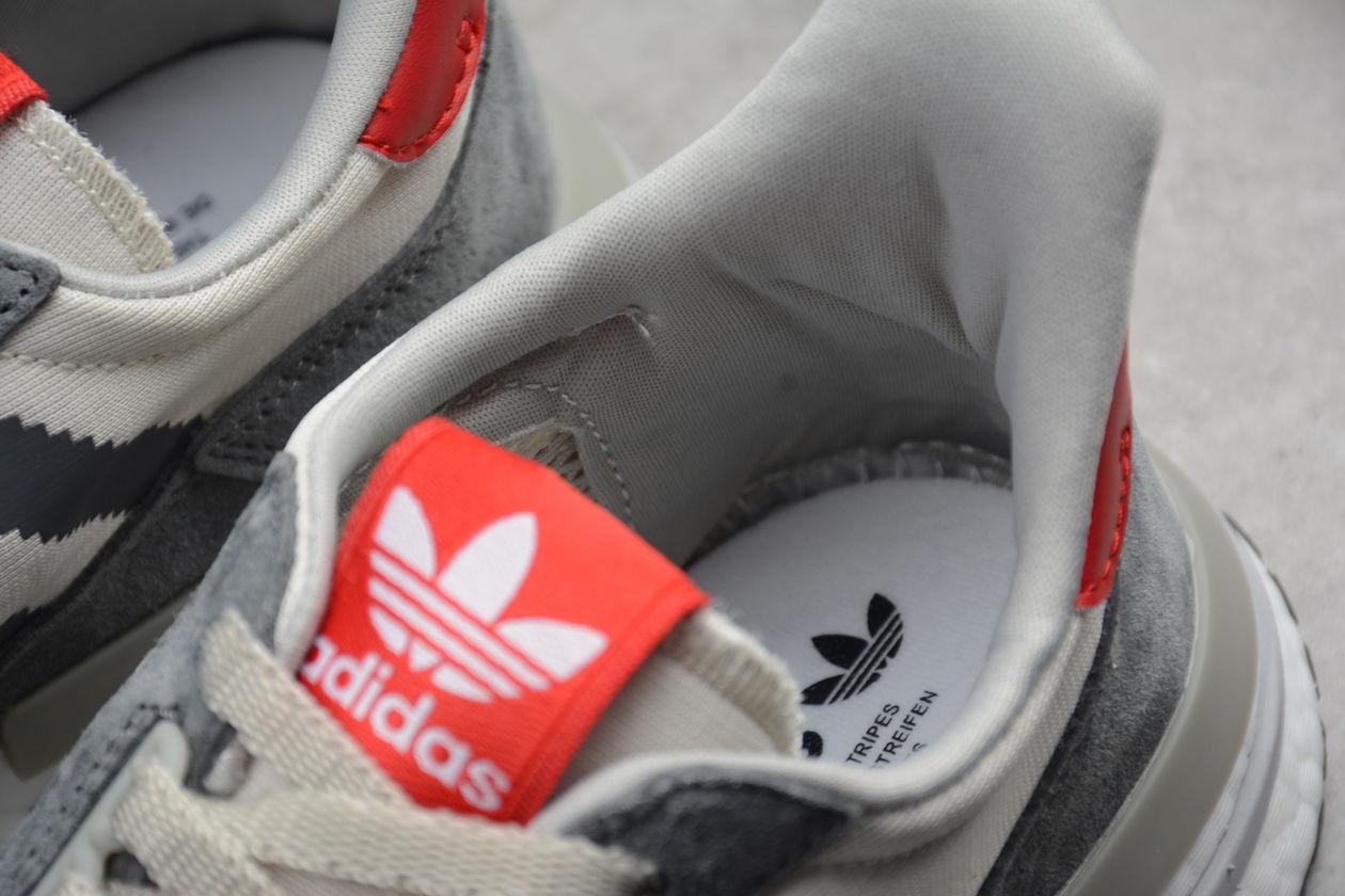 ZX-500-RM-Grey-Four-Scarlet-1