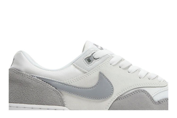 Nike GTS Return SB 'Photon Dust'