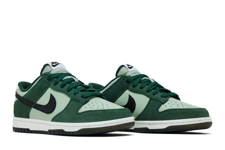 Krossovki-Nike-Dunk-Low-Retro-SE-Jade-Horizon-Fir-7