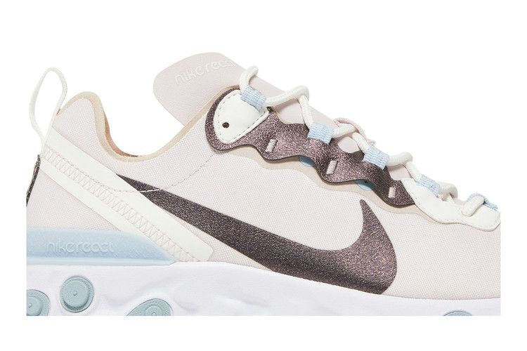 Кроссовки Nike Wmns React Element 55 SE 'Barely Rose'