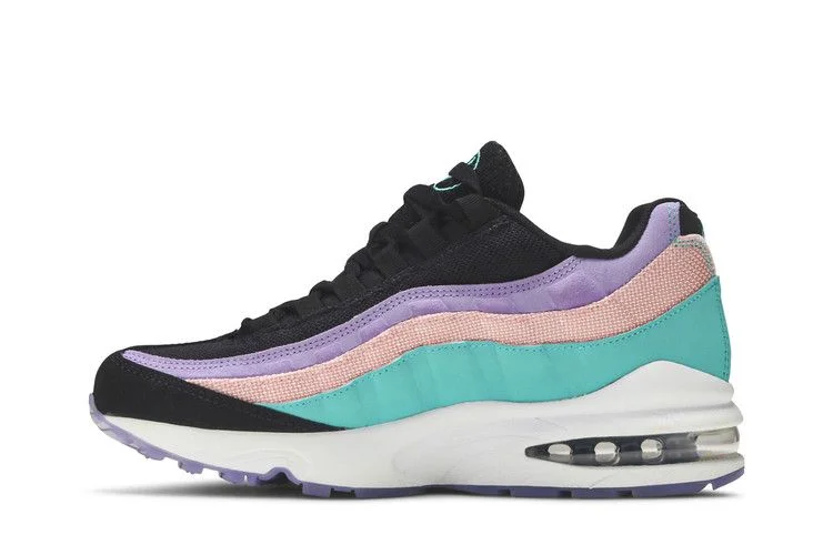Krossovki-Air-Max-95-GS-Have-A-Nike-Day-2