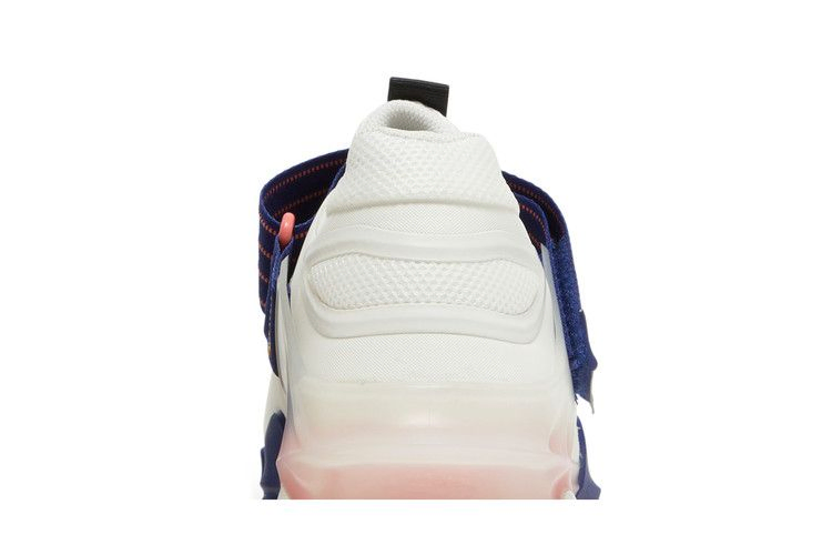 Кроссовки Nike Savaleos 'Sail Deep Royal Blue'