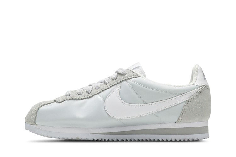 wmns-classic-cortez-nylon-pure-platinum-749864-010_02