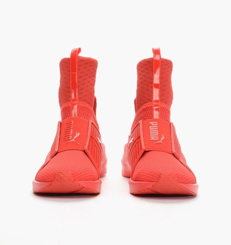 rihanna-x-mns-fenty-trainer-189193-03_02