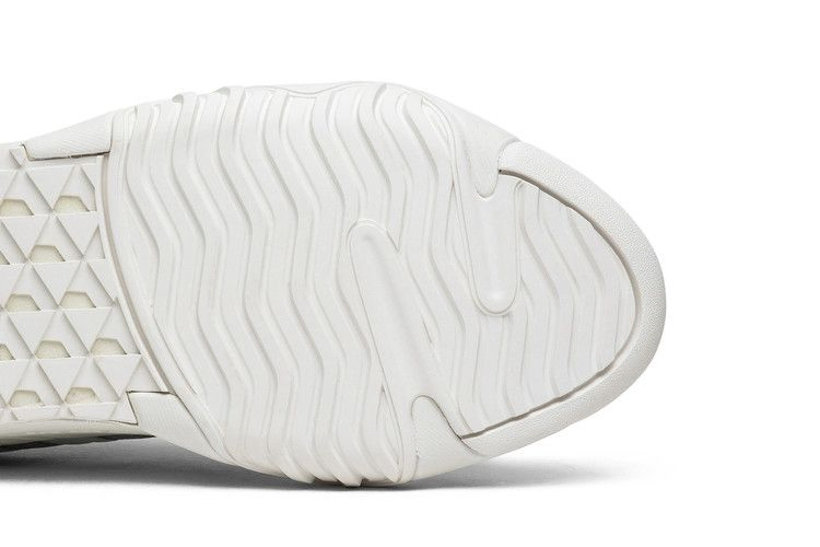 alexander-wang-x-turnout-trainer-clear-mint-db2613_04