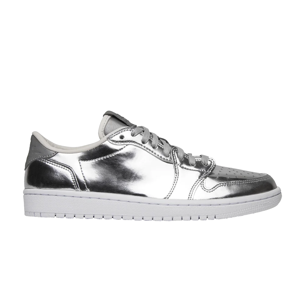 Krossovki-Air-Jordan-1-Retro-Low-OG-Pinnacle-Metallic-Silver