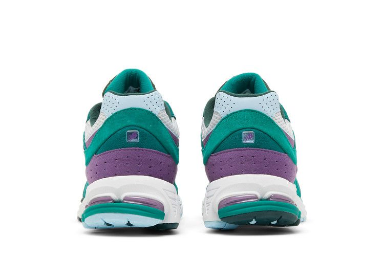 Кроссовки Up There x New Balance 2002R 'Backyard Legends'