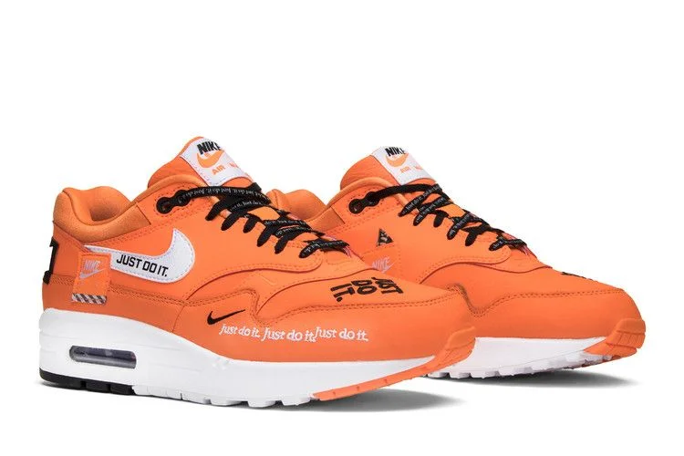 Krossovki-Nike-Wmns-Air-Max-1-LX-Just-Do-It-7