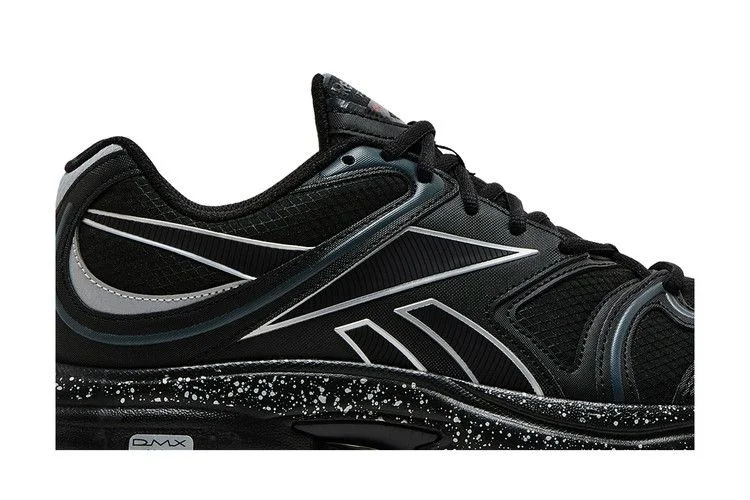 Krossovki-Reebok-Premier-Road-Plus-6-Black-Silver-Metallic-1