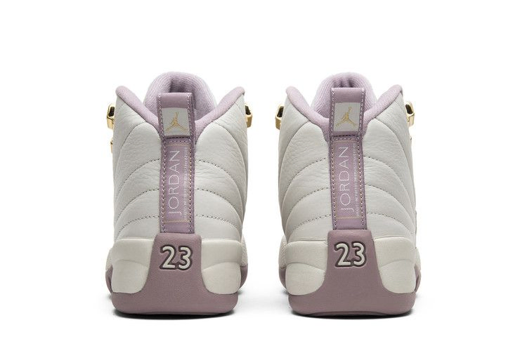 Кроссовки Air Jordan 12 Retro GG 'Plum Fog'
