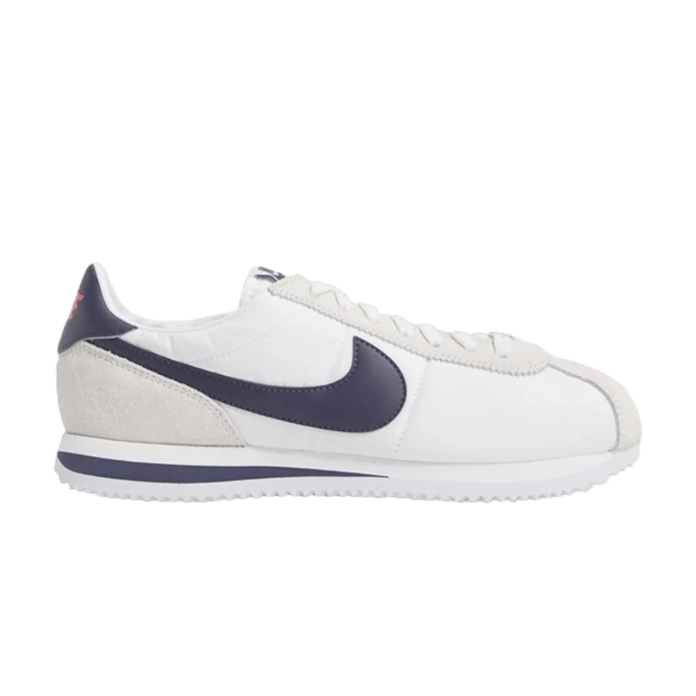 Krossovki-Nike-Cortez-Basic-Nylon