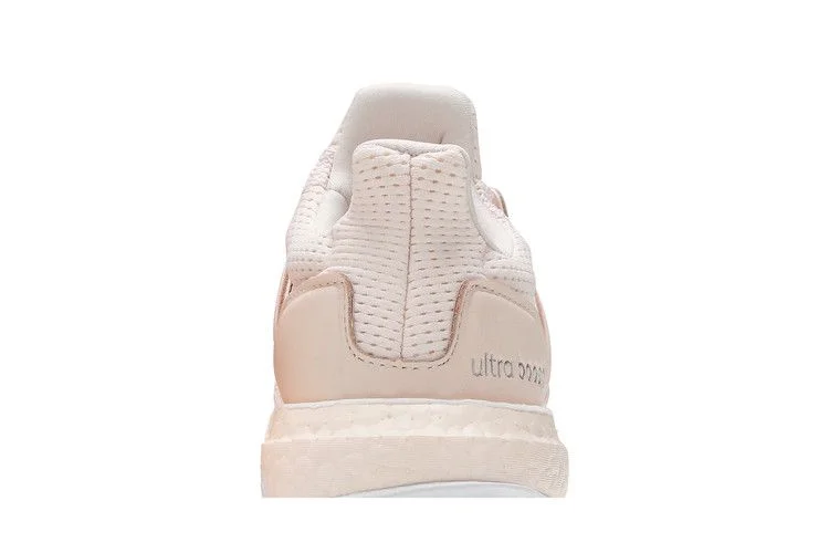 Кроссовки adidas Wmns UltraBoost 'Pink Tint'