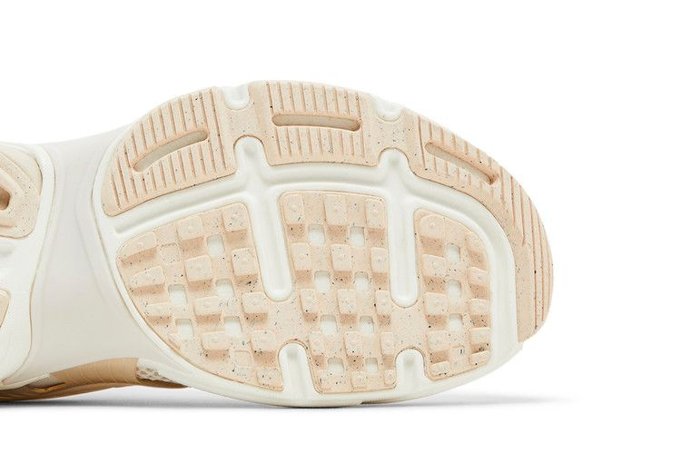 wmns-v2k-run-sail-sanddrift-hv3917-133_04