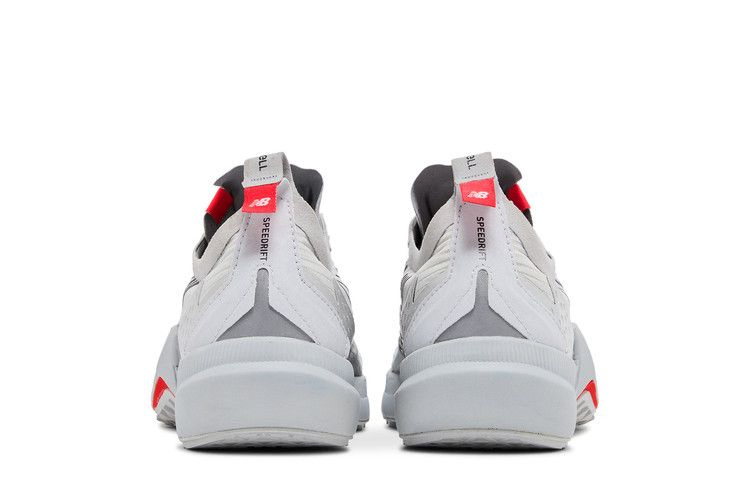Кроссовки New Balance Wmns FuelCell SpeedDrift 'Grey Red'