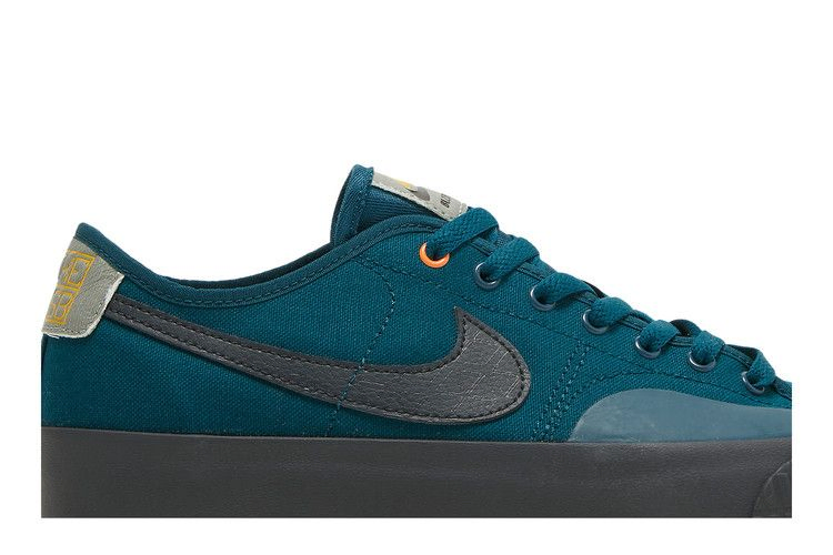 daan-van-der-linden-x-blazer-court-sb-midnight-turquoise-cz5605-301_01