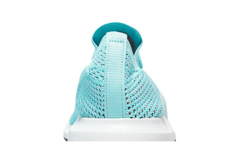 swift-run-primeknit-cq2034_06