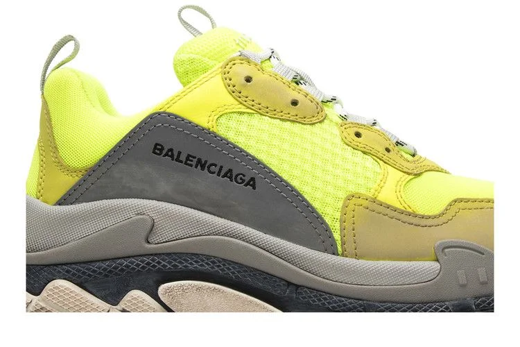 Кроссовки Balenciaga Triple S Sneaker 'Yellow' 2017