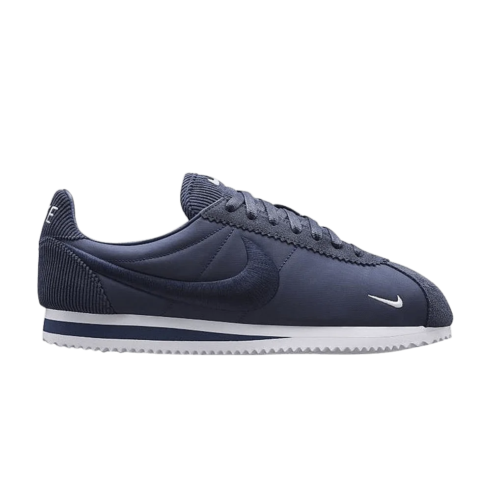 Krossovki-NikeLab-Classic-Cortez-SP