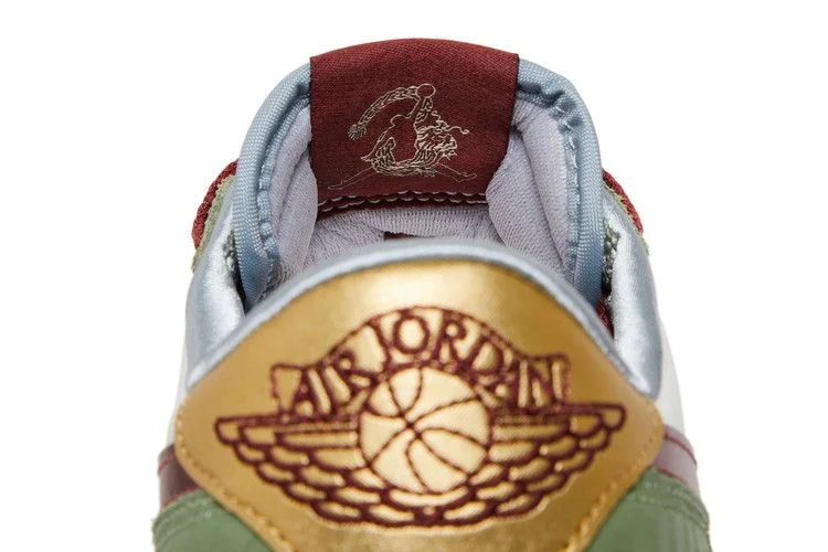 Krossovki-Air-Jordan-1-Retro-Low-OG-Year-of-the-Dragon-9