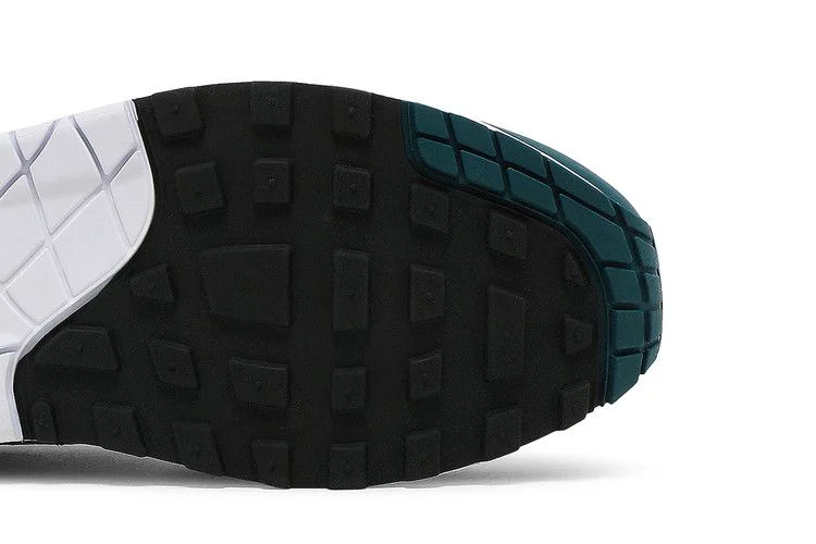 Krossovki-Nike-Air-Max-1-LV8-Dark-Teal-Green-4