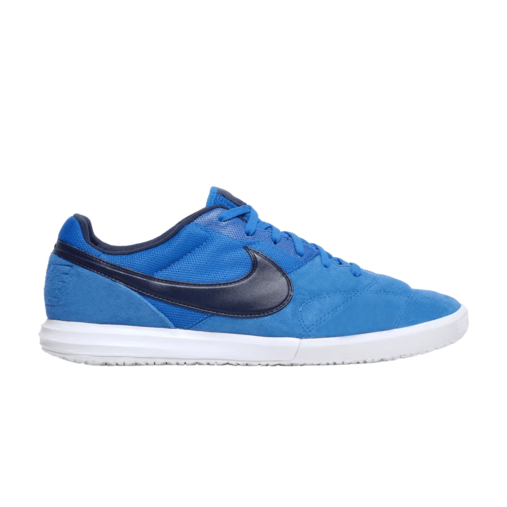 Krossovki-Nike-Premier-2-Sala-Soar